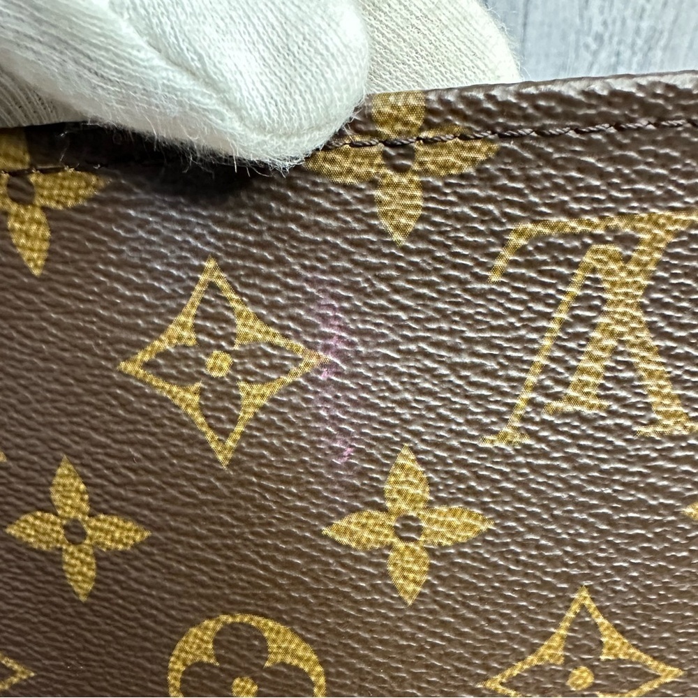 LOUIS VUITTON monogram toiletry GM - Picture 13 of 17